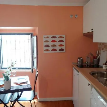 Apartman Alfama *