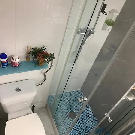 Alfama Apartament *